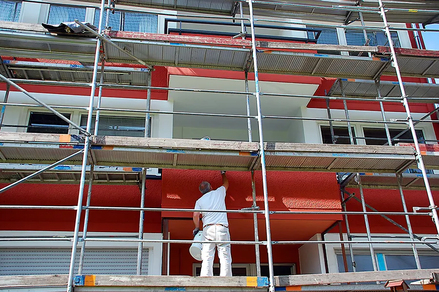 Meisterdach Bau GmbH Fassadenanstrich